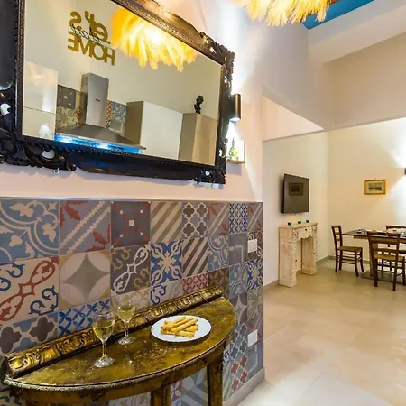 Maradona Place By Wonderful Italy *
